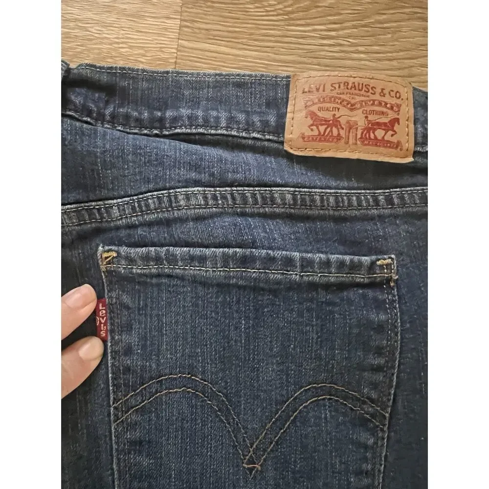 Levi’s 505 Straight Jeans Womens 12L W31 Blue Denim Mid Rise Classic‎ Fit